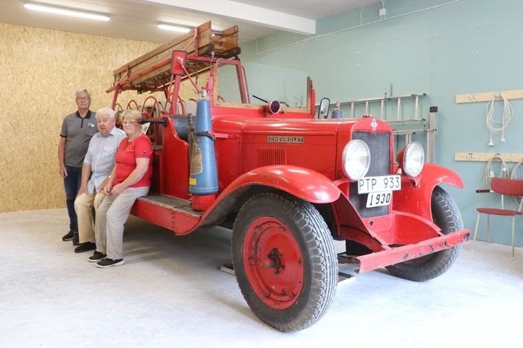 Nu har brandbilen ett garage