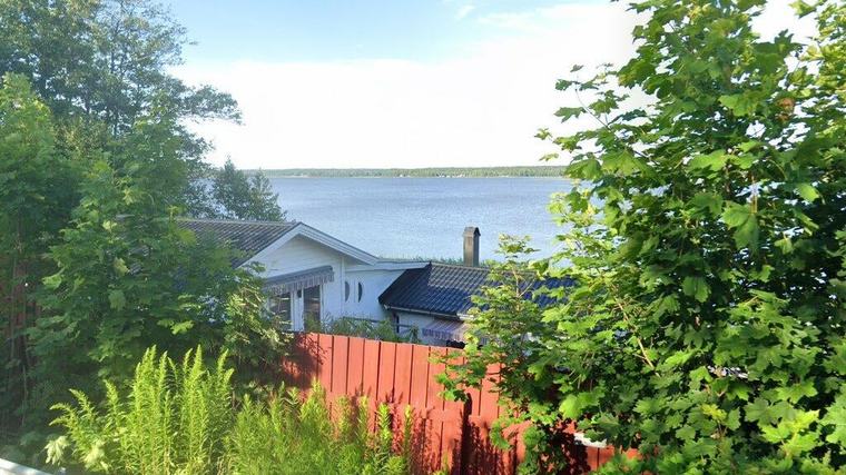 Villa i Edsgatan och Långenäs, Karlstad får nya ägare – prislappen: 4 750 000 kronor
