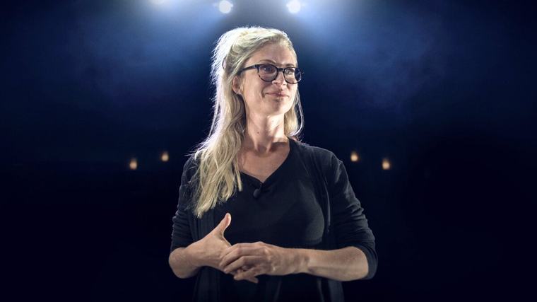 17:05 Ada Berger möter (R)