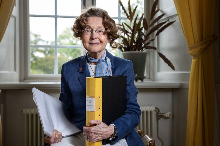 90-åriga Siv Sahlström (C) lägger politikerkarriären bakom sig