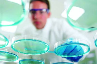 Astra Zeneca når mål i lungcancerstudie