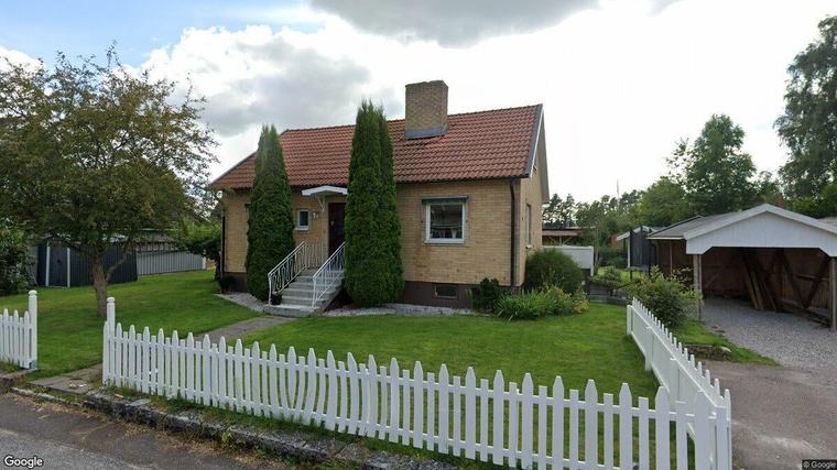 128 kvadratmeter stort hus gick för 2,4 miljoner
