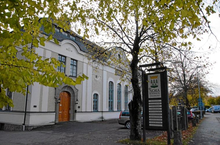 Kommunhuset i Nora stängs tillfälligt efter hot