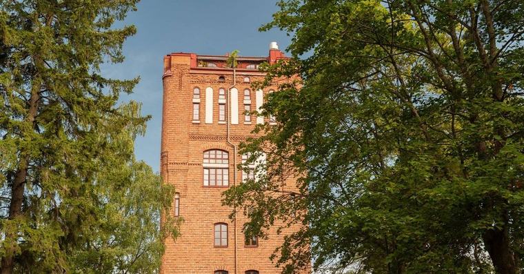 Lya i vattentornet skapade rusning – "Galet!"