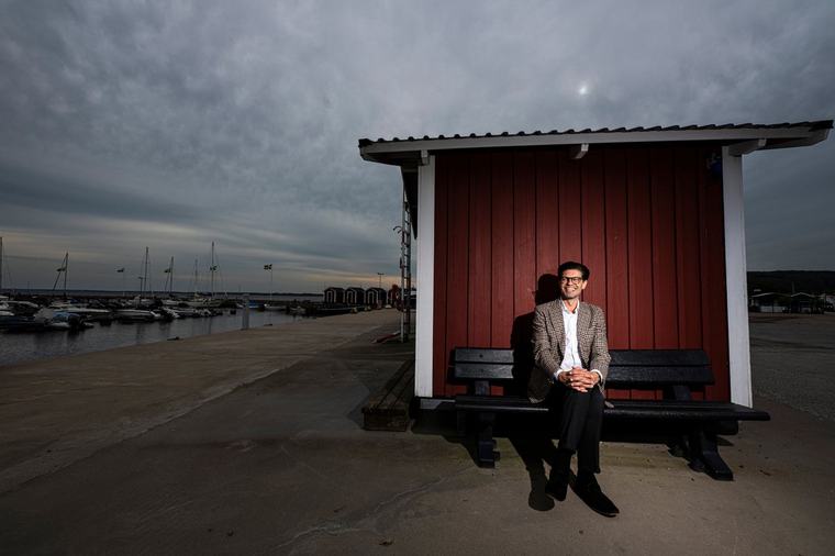 M-toppen betar av löften på sluttampen: ”Kameror på plats om tre veckor”