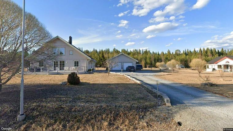 Nya ägare tar över villa