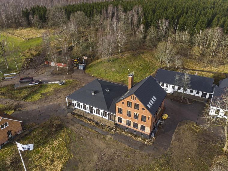 Jan Malmsjös gamla gård till salu: ”Ganska unikt”
