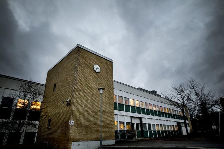 Akutskola och stjärnrektorer – så vill partierna satsa på skolan