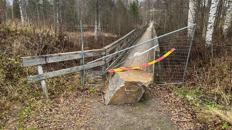 Miljoner till ny hängbro – men bygget dröjer