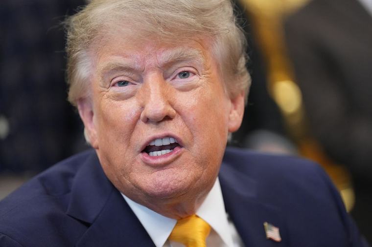 Trump missar kung Haralds begravning