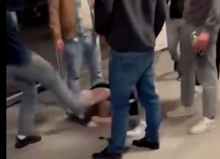 Misstänkte 20-åringen dömd för misshandel: ”Sparkar mot bakhuvudet”