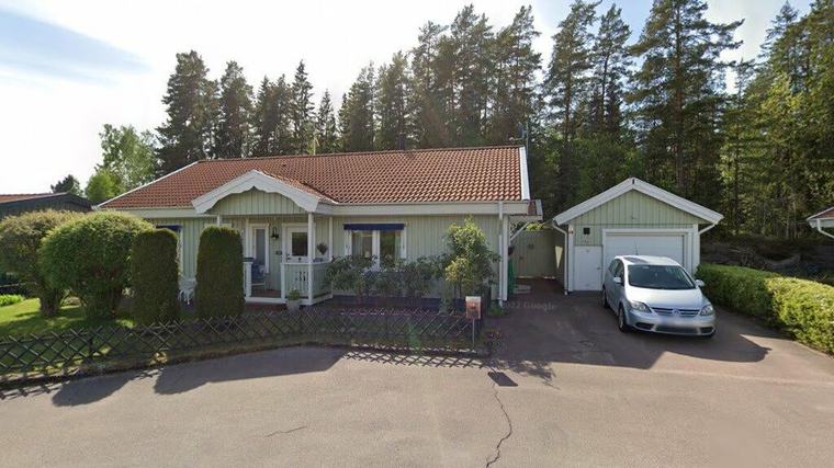 33-åring ny ägare till 90-talshus i Skåre, Karlstad – 2 800 000 kronor blev priset