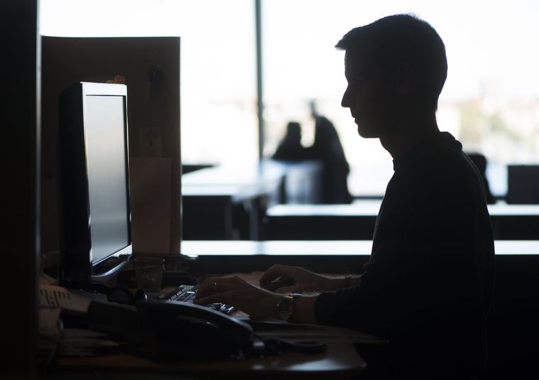 Domar raderas efter hot om stämning