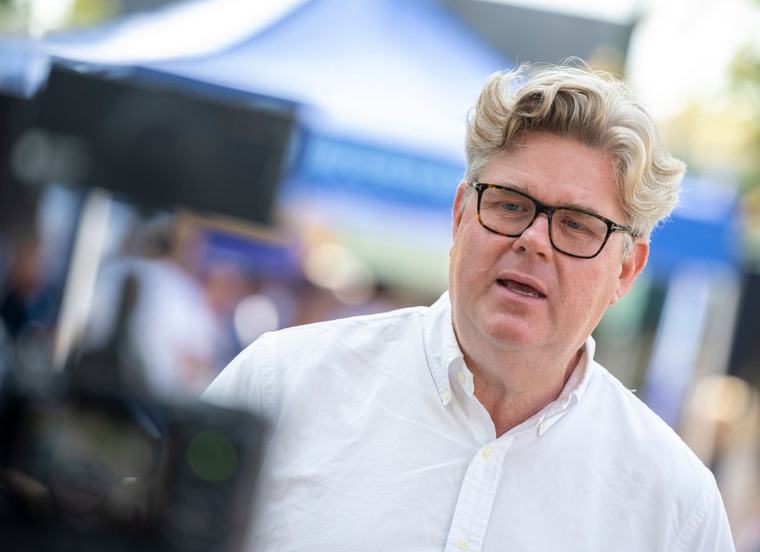 Tidö har kört den lokala kulturen i botten – men nu kovänder partierna