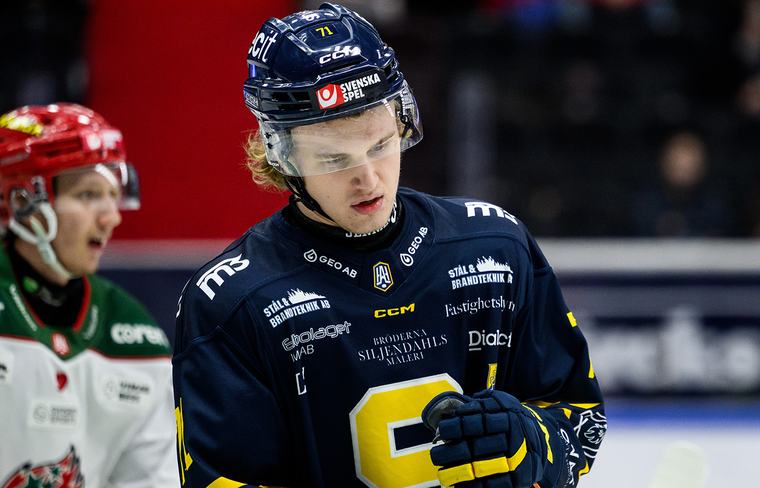 Bryter kontraktet – uppges gå till konkurrent