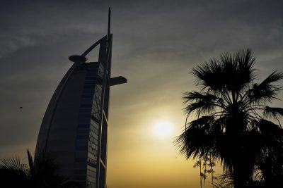SAS och Norwegian slopar Dubai-flyg
