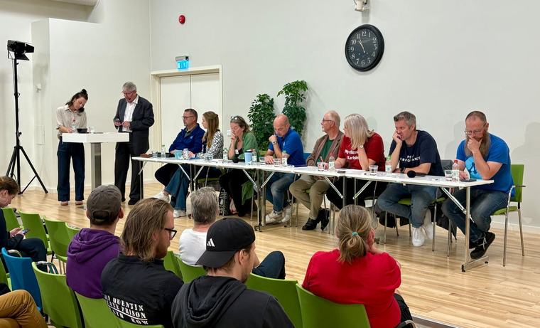 Politikerna ställdes mot väggen i livesändning – se reprisen här