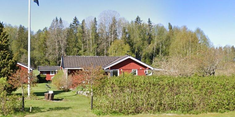 74 kvadratmeter stort hus i Edsbro sålt för 2 720 000 kronor