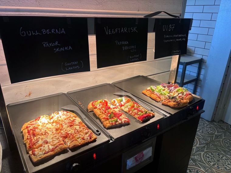 Obegränsat med pizza och shopping – här går inget fel