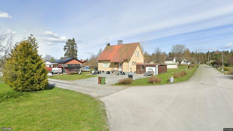 Nya ägare tar över hus