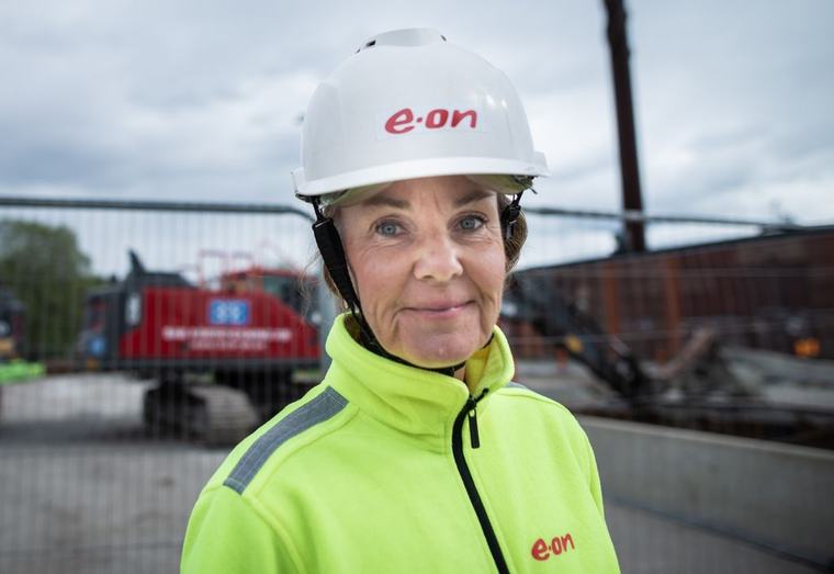 Vägar stängs av i Barkarby – fler laddstolpar på gång